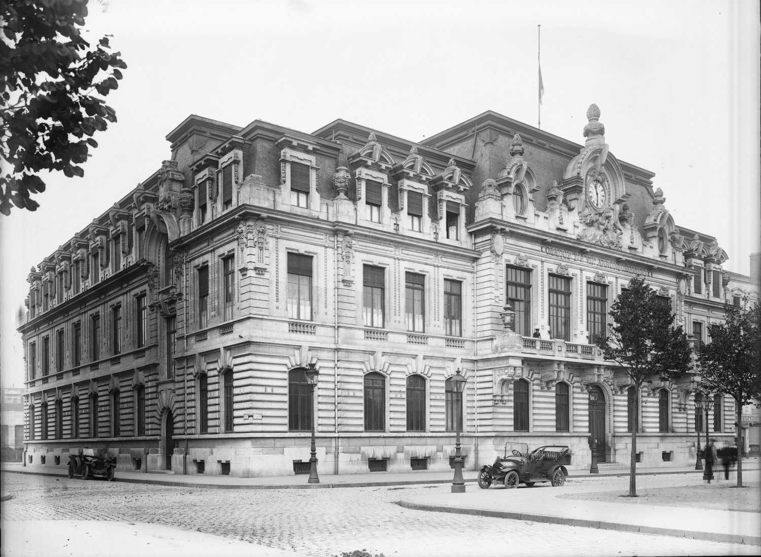 [Mairie du 7e arrondissement de Lyon]