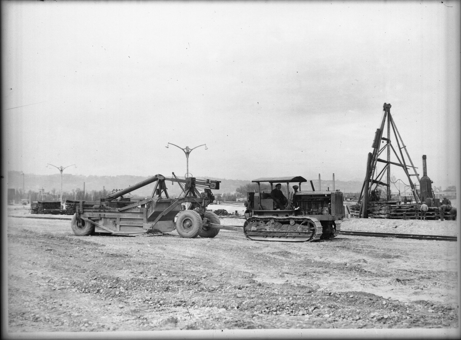 [Compagnie nationale du Rhône (C.N.R.) : construction du port Edouard-Herriot]