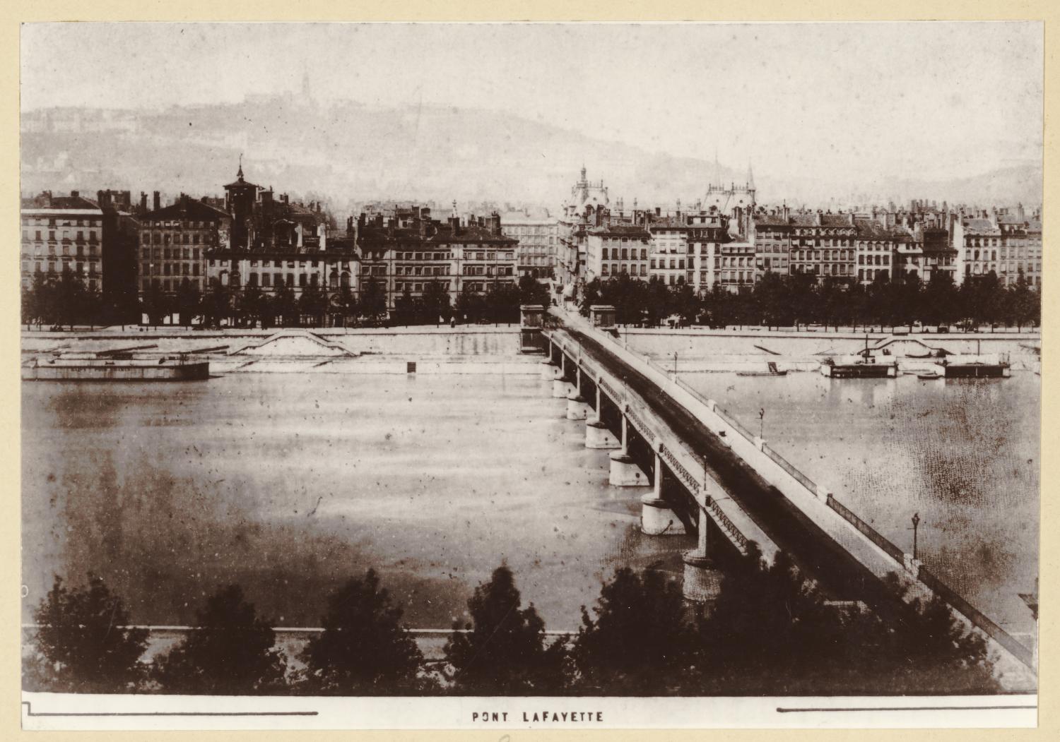 [Pont Lafayette]
