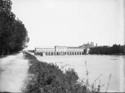 Usine électrique des forces motrices du Rhône à Cusset