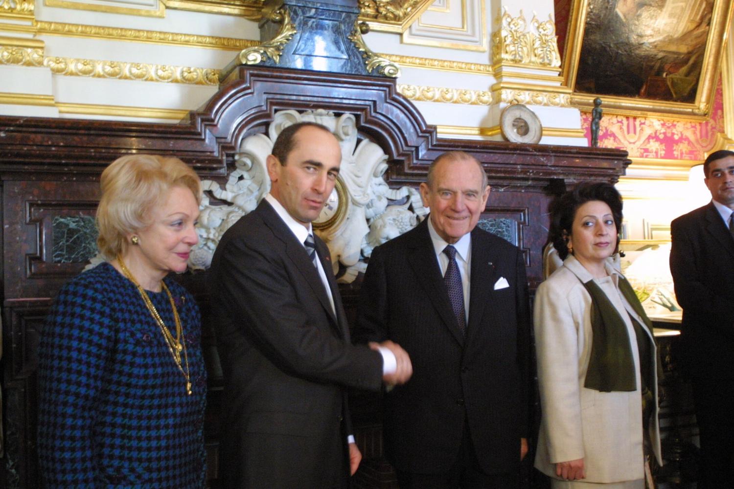 [Robert Kotcharian, président de la République d'Arménie, en visite officielle à Lyon]