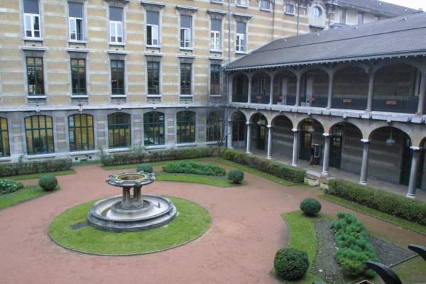 Photographes En Rhone Alpes Le Lycee Du Parc A Lyon