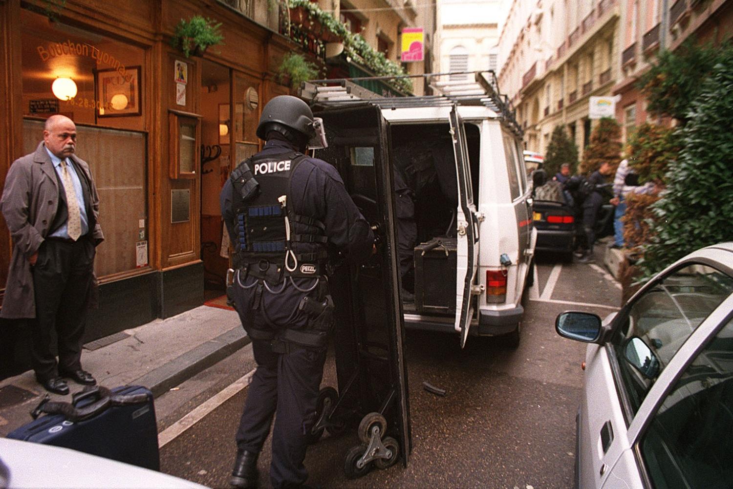 [Intervention du GIPN, rue du Garet, à Lyon]