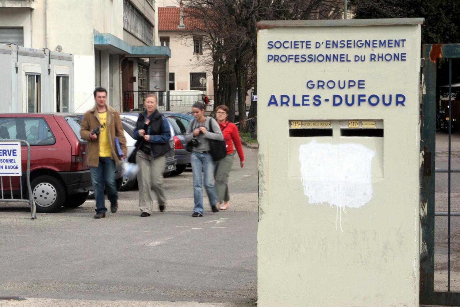 [Société d'enseignement professionnel du Rhône (SEPR) : groupe Arlès-Dufour]
