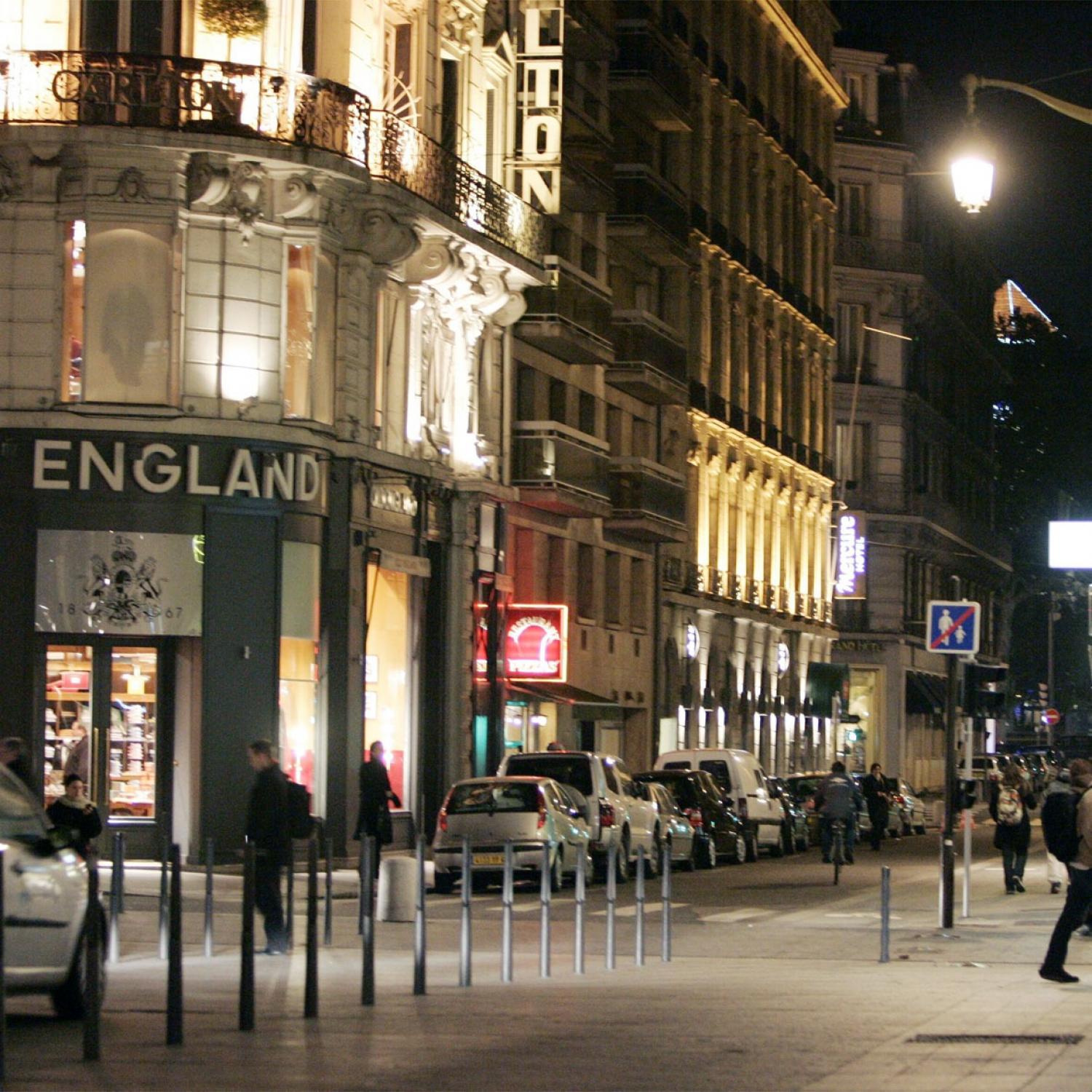 [Les commerces de la presqu'île de Lyon en hiver]