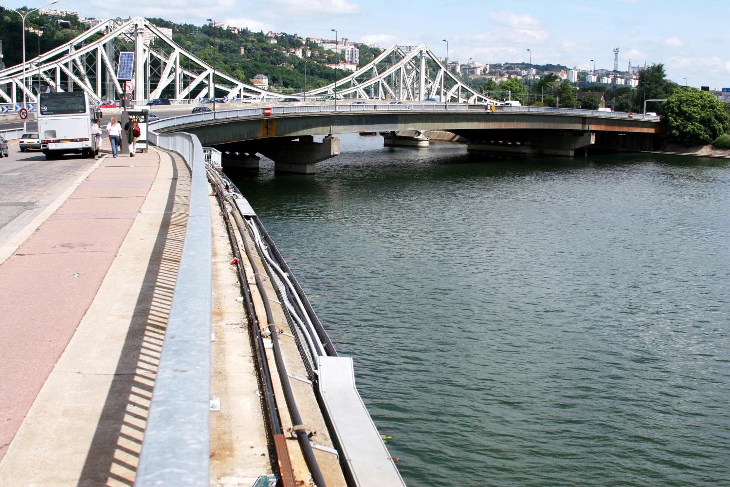 [Le pont de la Mulatière]