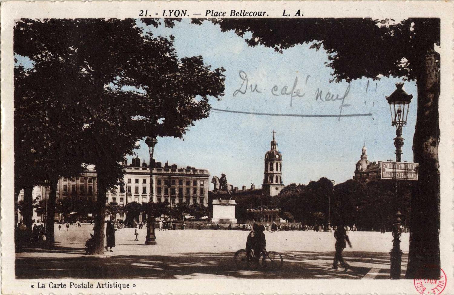 Lyon : Place Bellecour 