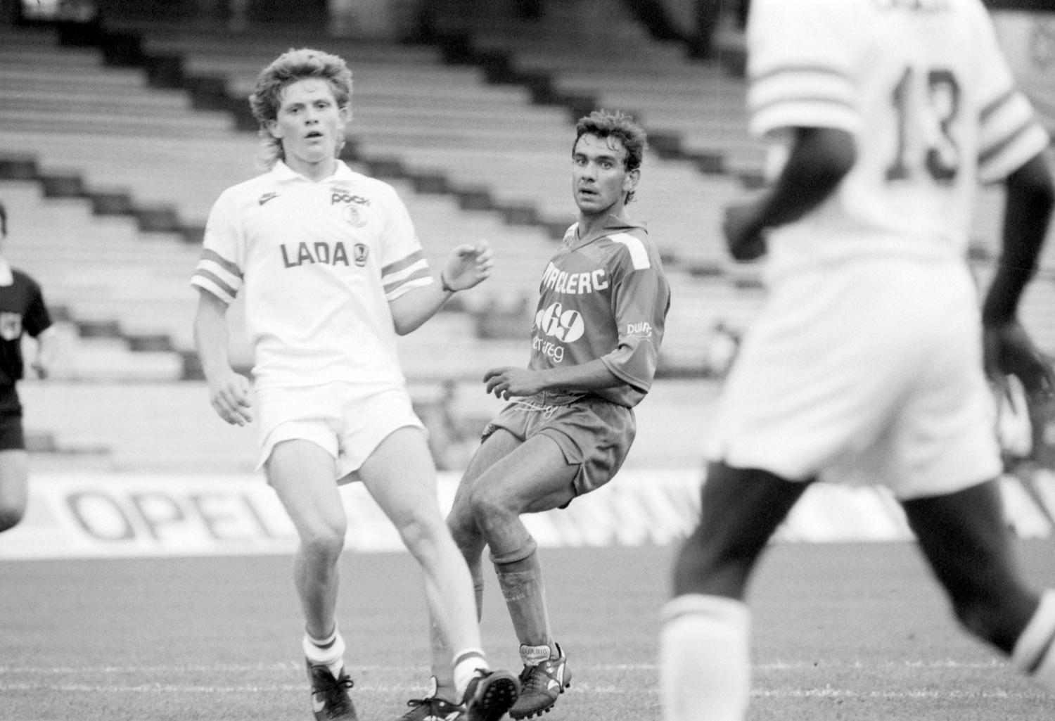 [Football : Olympique lyonnais - A.S. Monaco (0-1)]