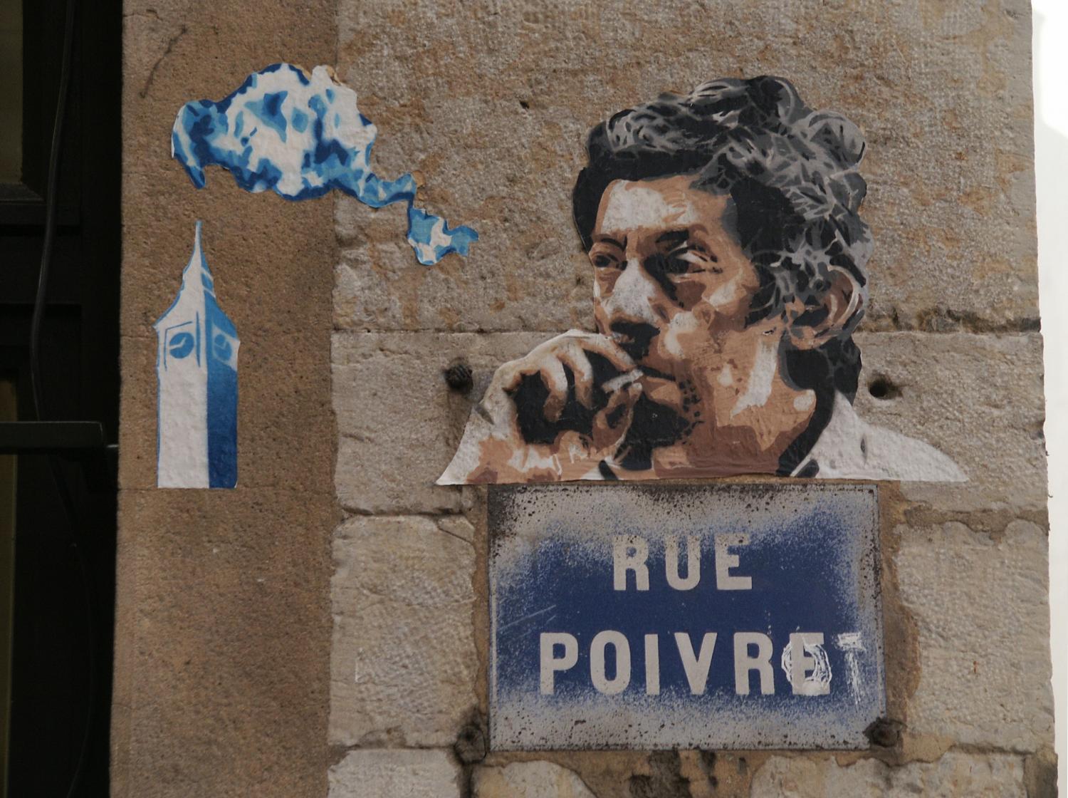 Rue Pierre Poivre : Le fumeur