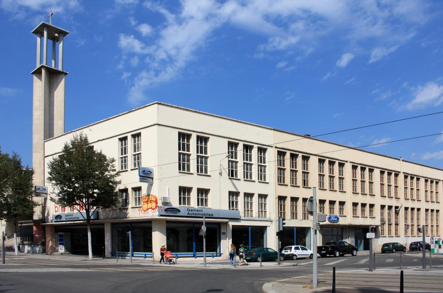 Garage Gallieni, avenue Berthelot