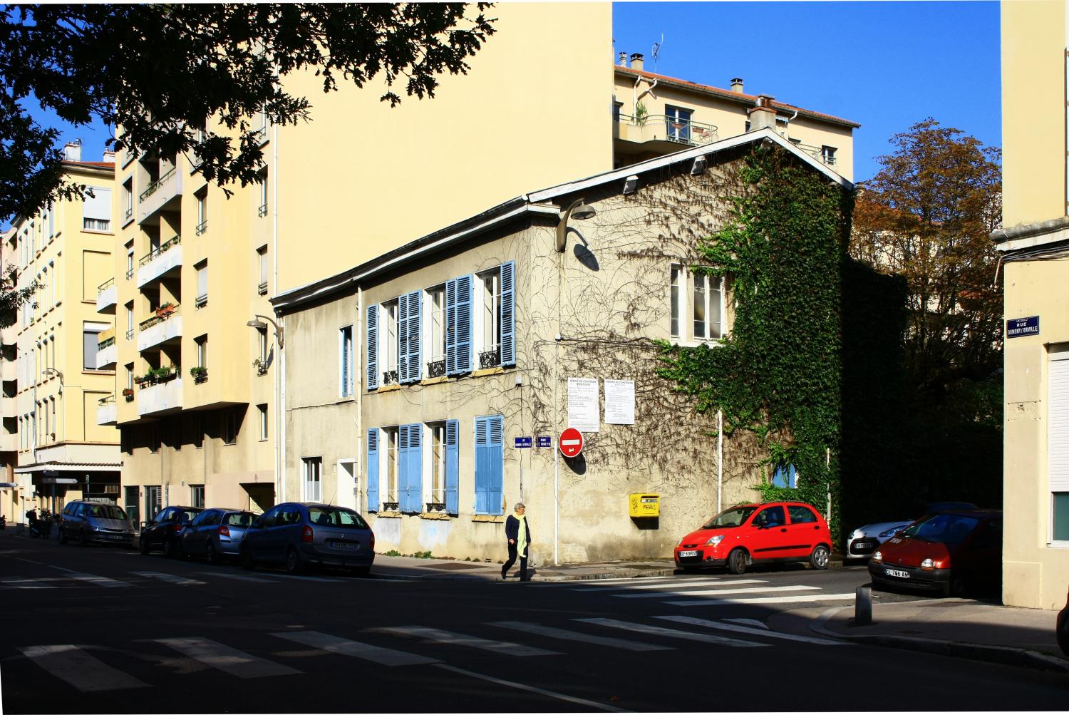 [Maison de l'avocat, 14 rue Dumont d'Urville]