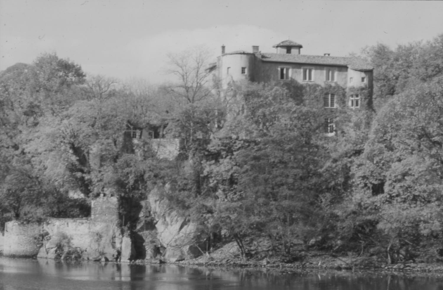 Le Manoir de l'Ile Barbe en Automne