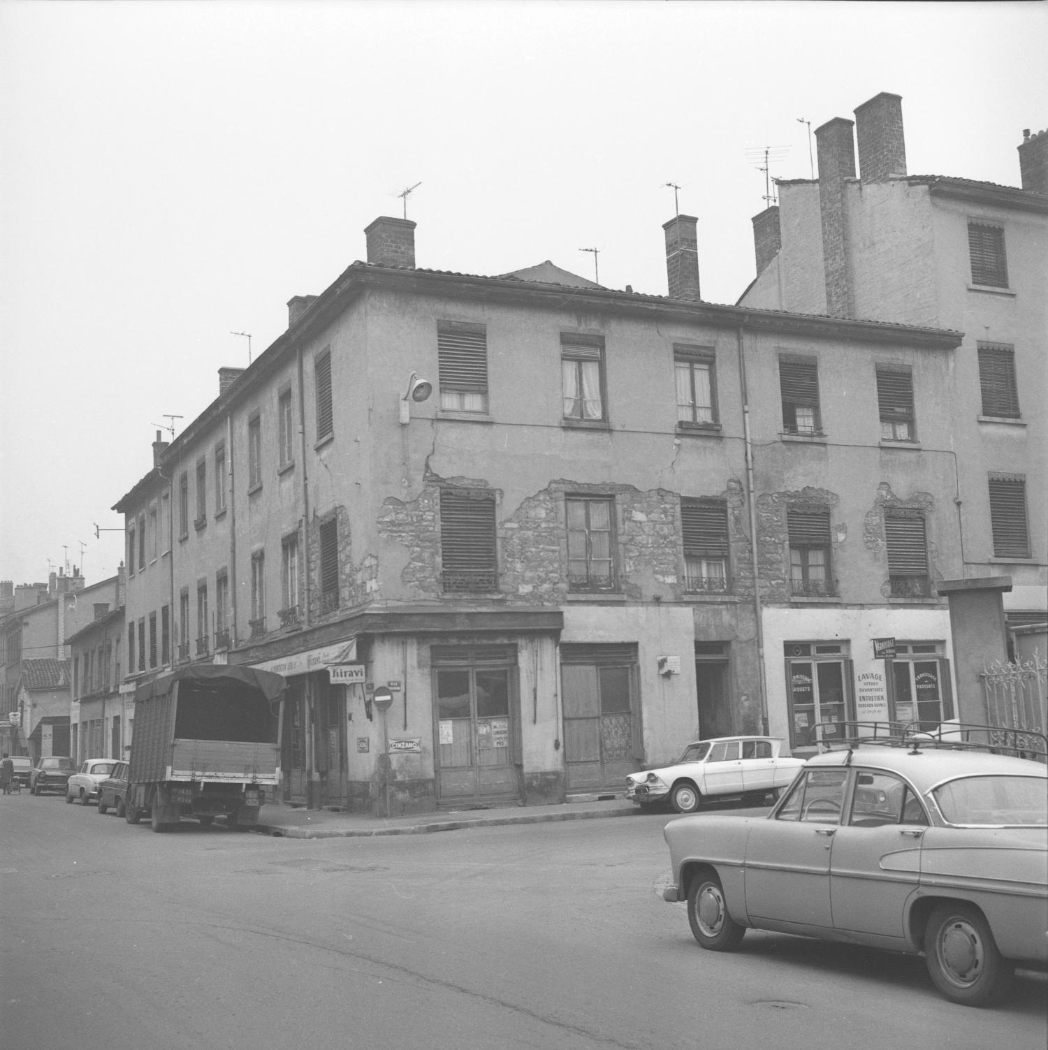 Rue L. Blanc et rue Vauban : Avant démolition