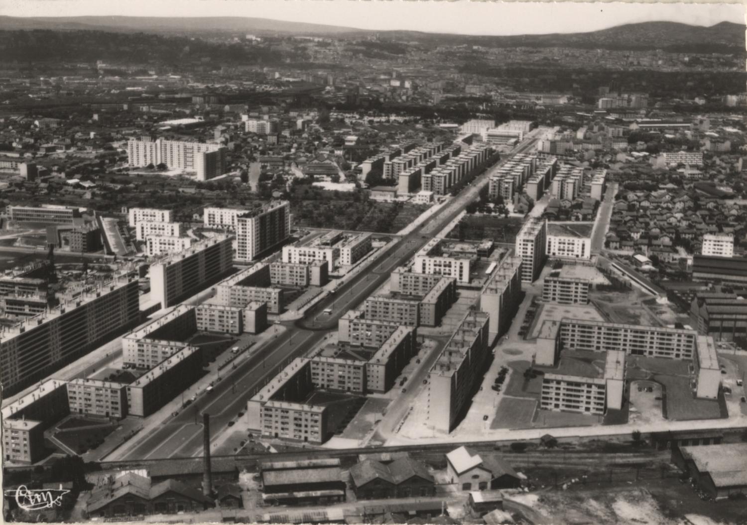 Lyon (Rhône) : Boulevard des États-Unis