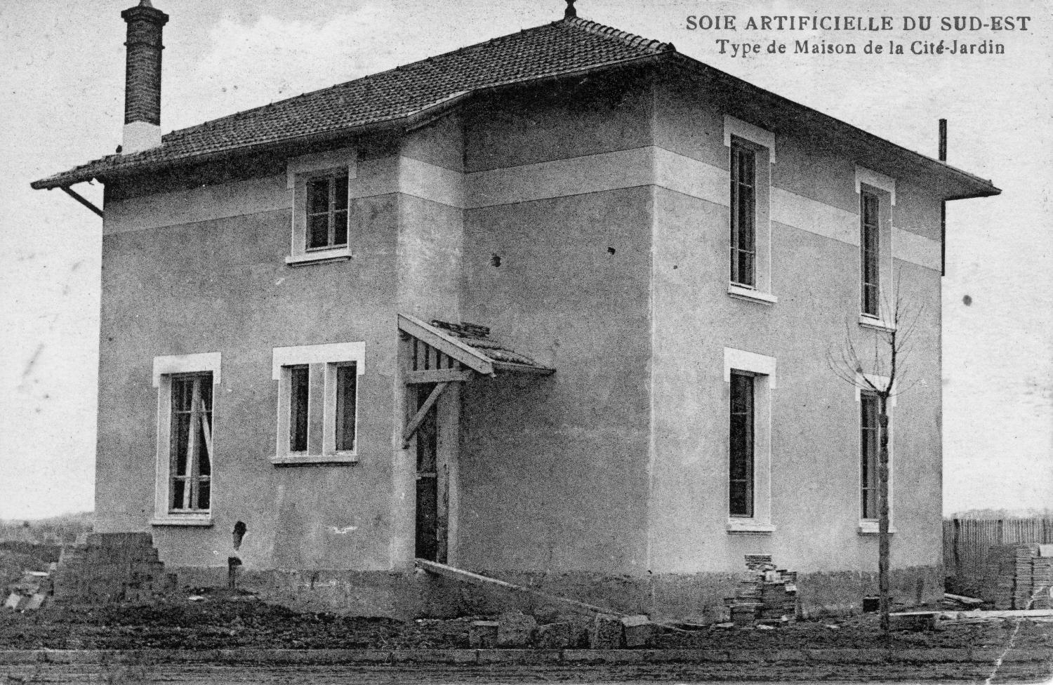 Soie artificielle du Sud-Est. Type de Maison de la Cité-jardin