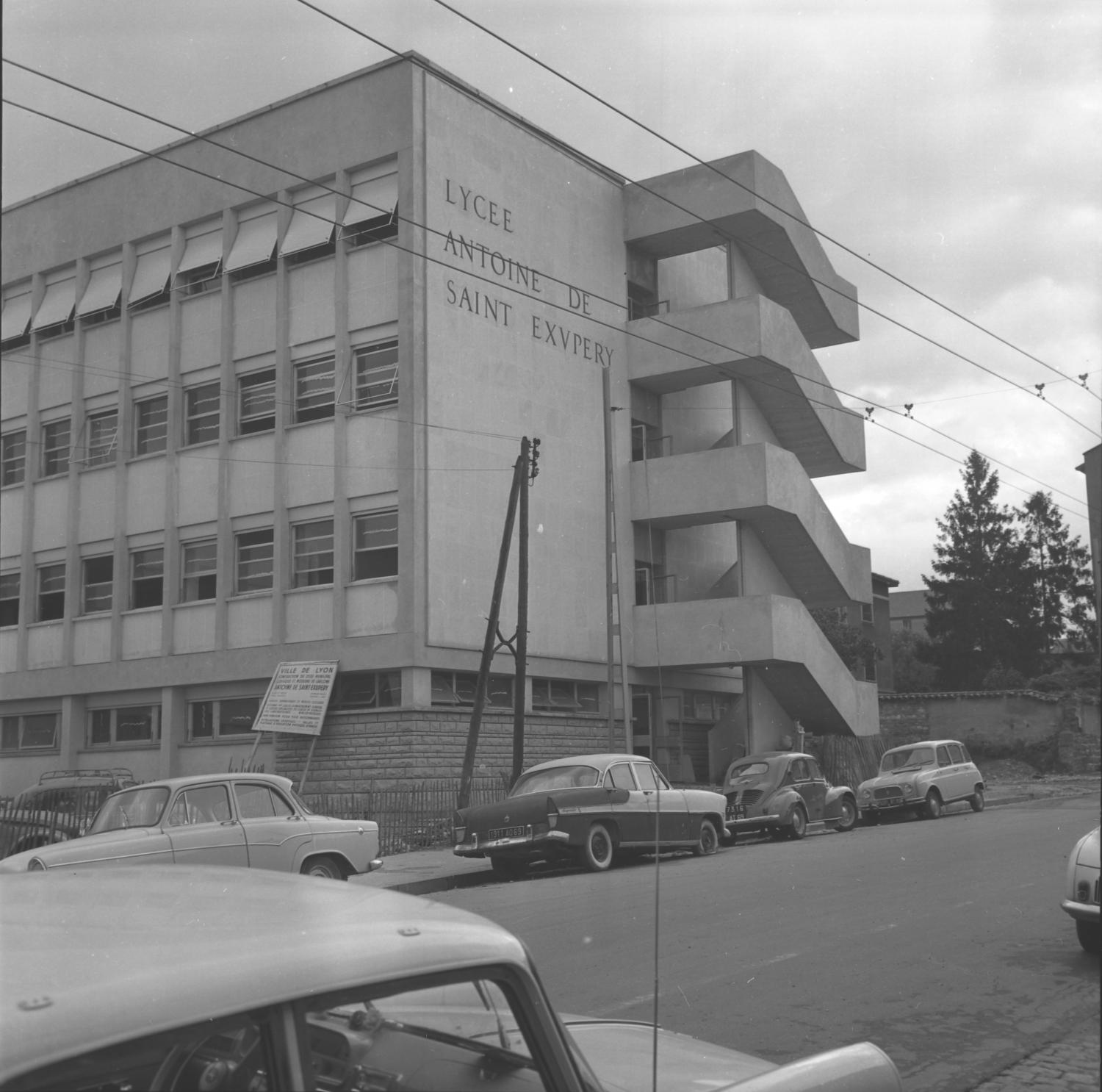 Lycée Saint-Exupéry