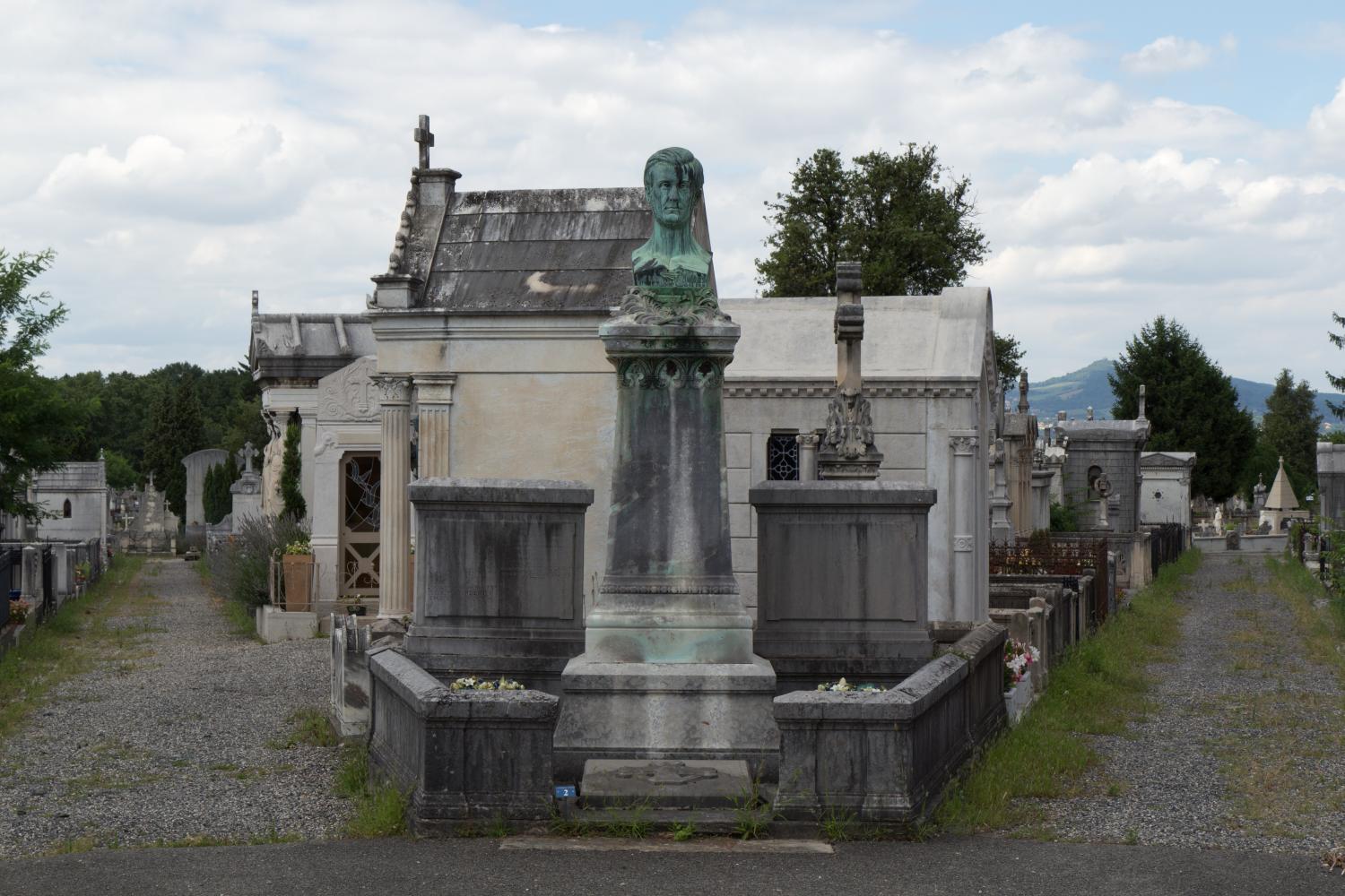 Monument funéraire d'Amédée Bonnet