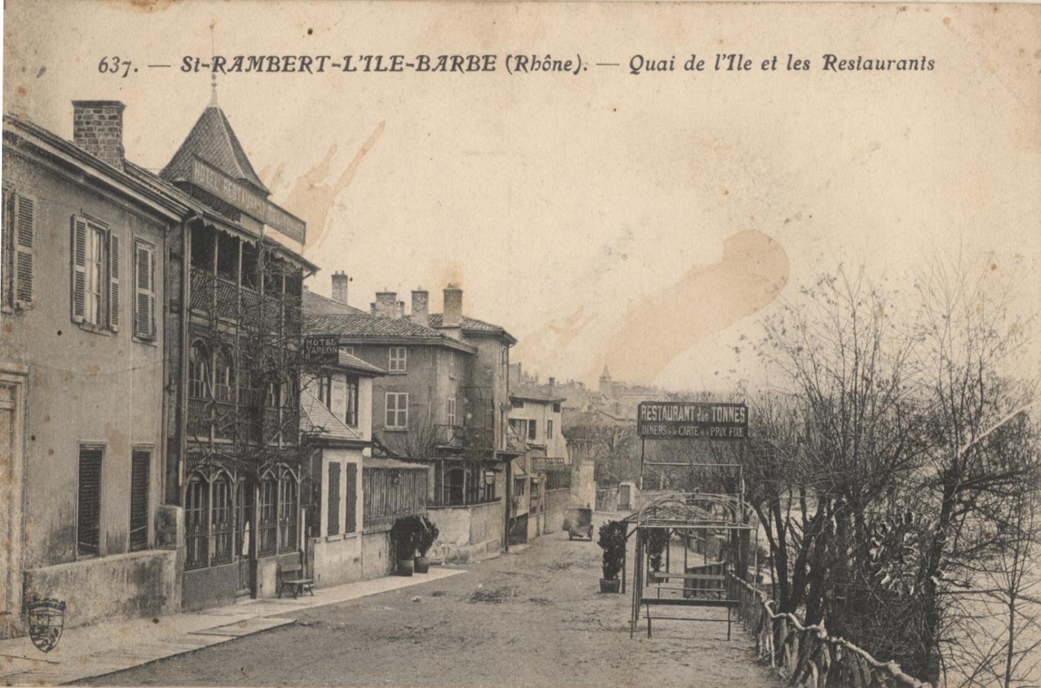 St-Rambert - L'Ile-Barbe (Rhône) : Quai de l'Ile et les Restaurants