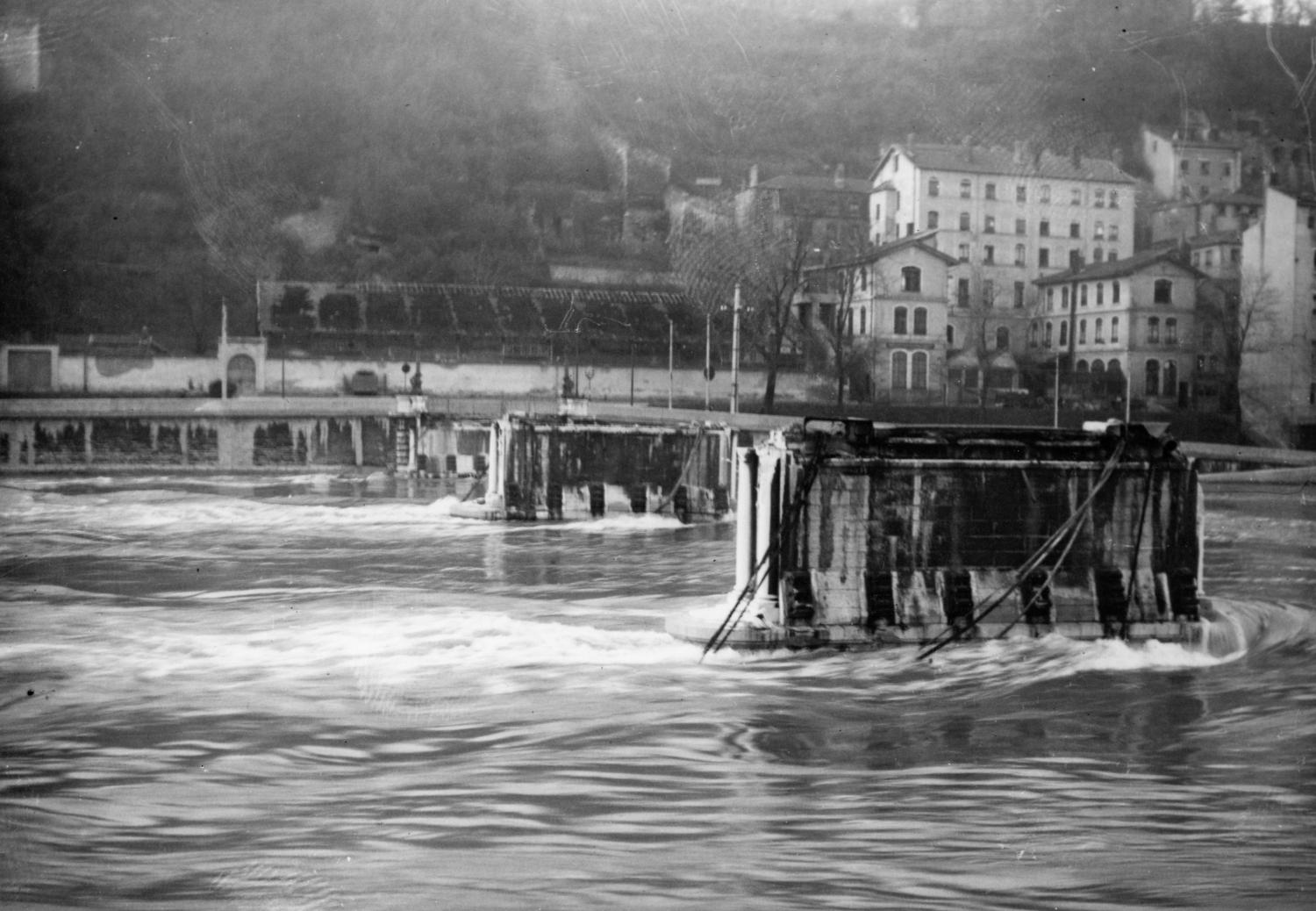 Pont d'Ainay sur la Saône