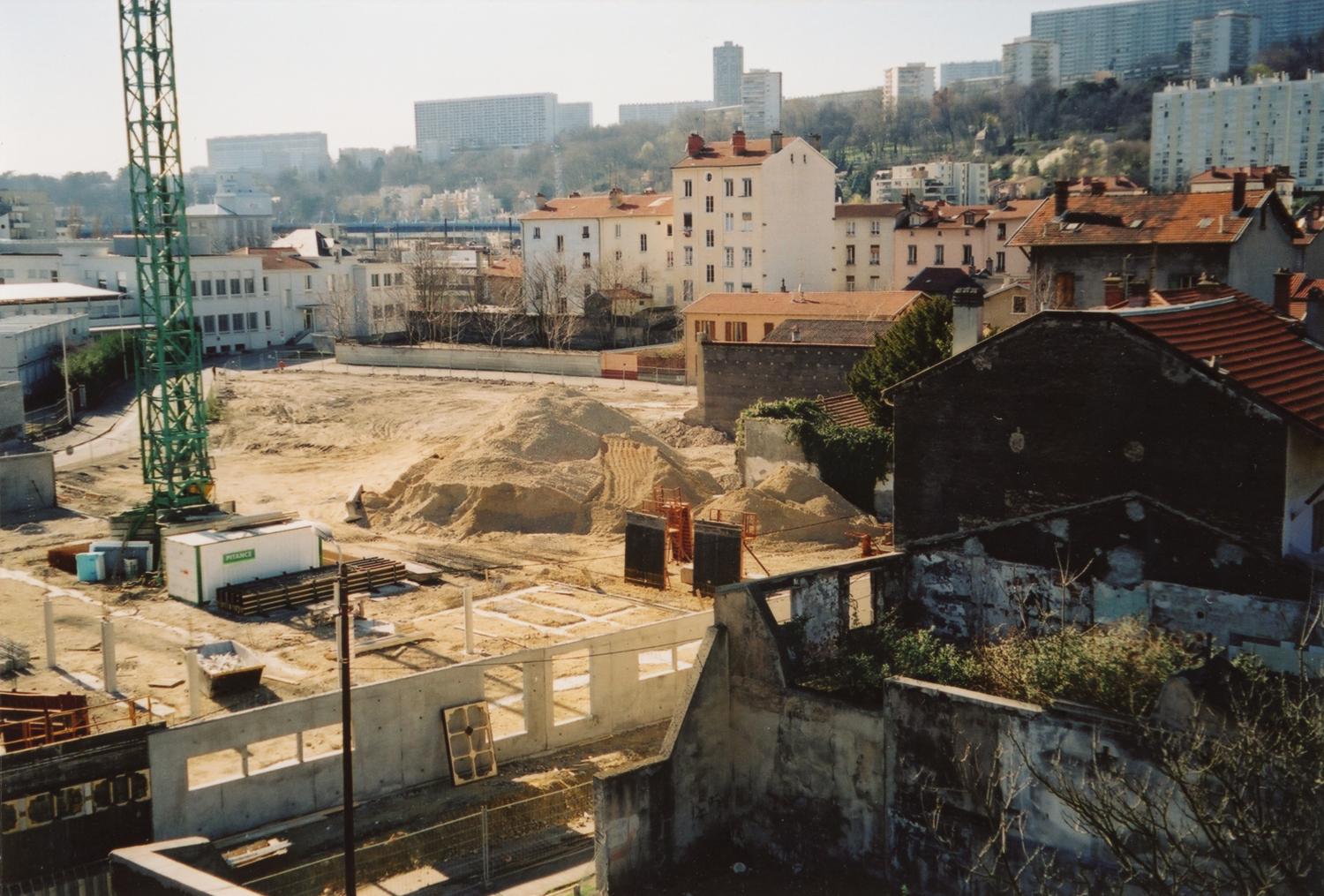 Rue de Docks : chantier du restaurant Ouest-Express (Paul Bocuse)