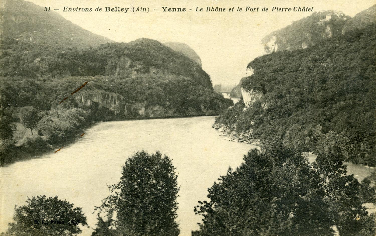 Environs de Belley (Ain) - Yenne - Le Rhône et le Fort de Pierre-Châtel.