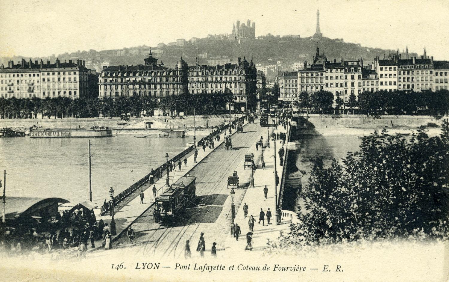 Lyon - Pont Lafayette et Coteau de Fourvière