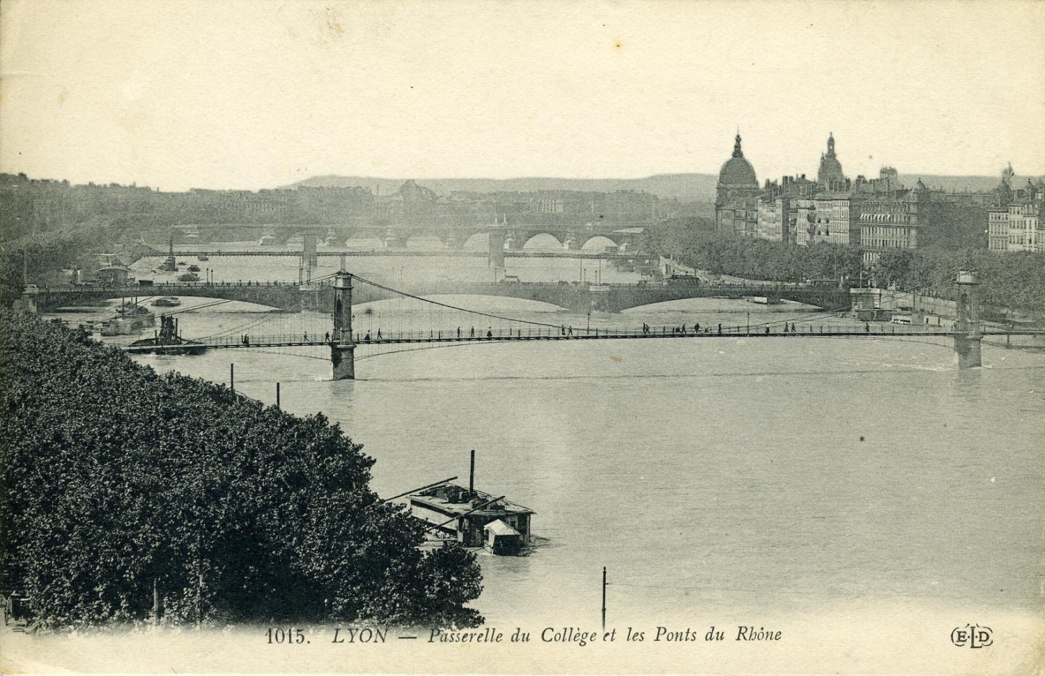 Lyon - Passerelle du Collège et les Ponts du Rhône