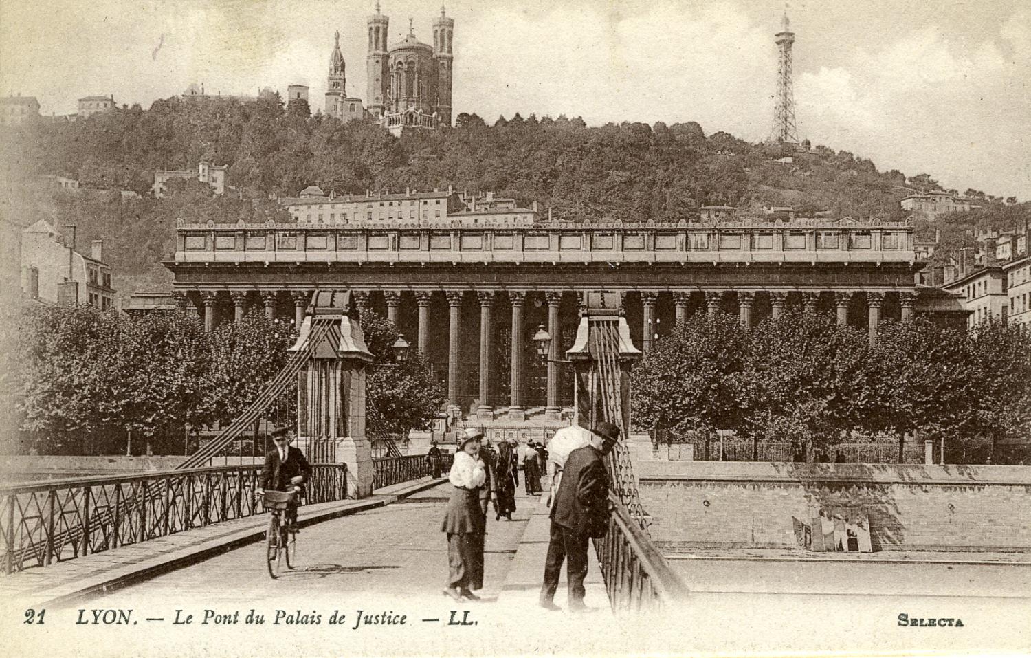 Lyon - Le Pont du Palais de Justice