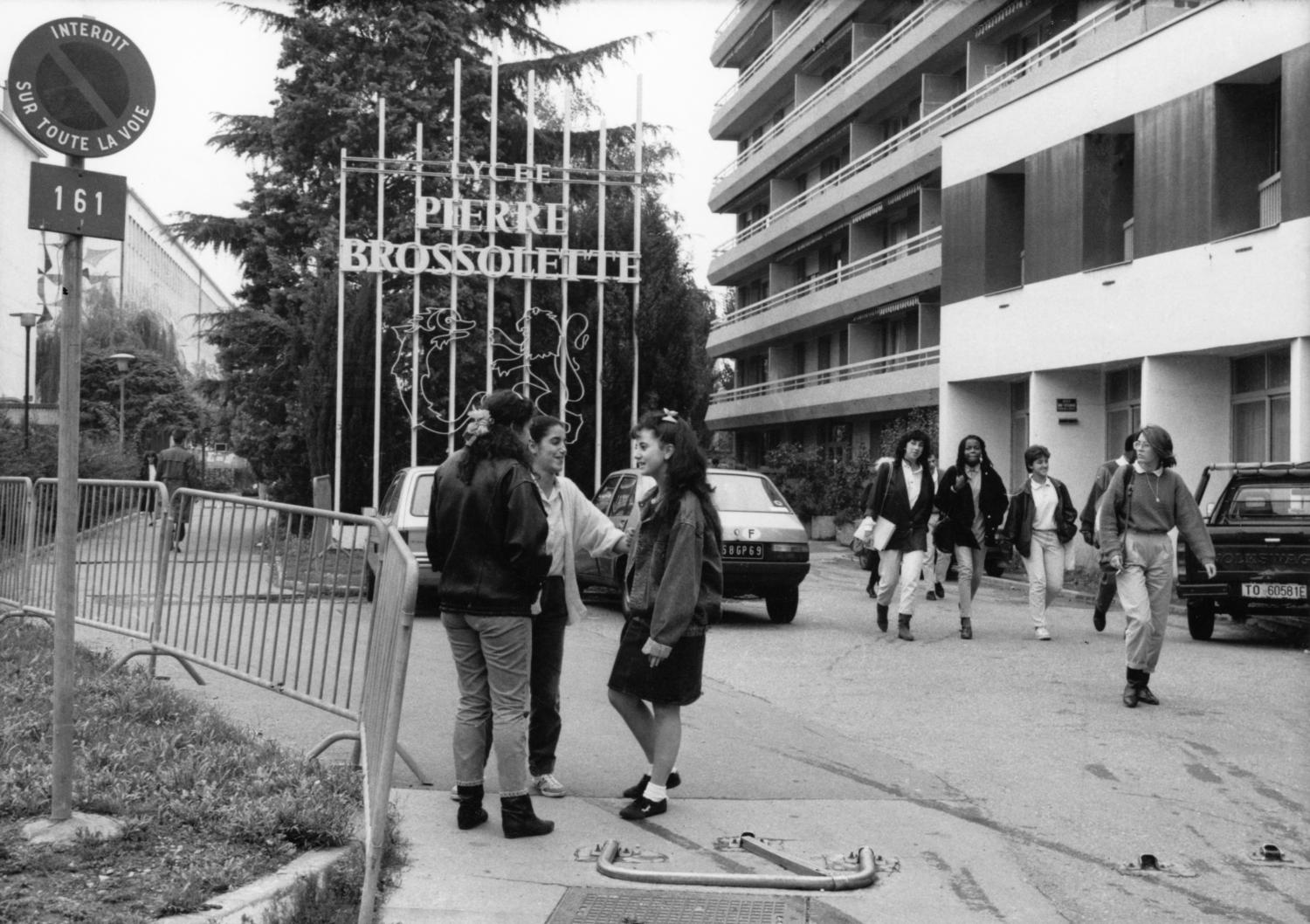 [Lycée Pierre Brossolette à Villeurbanne]