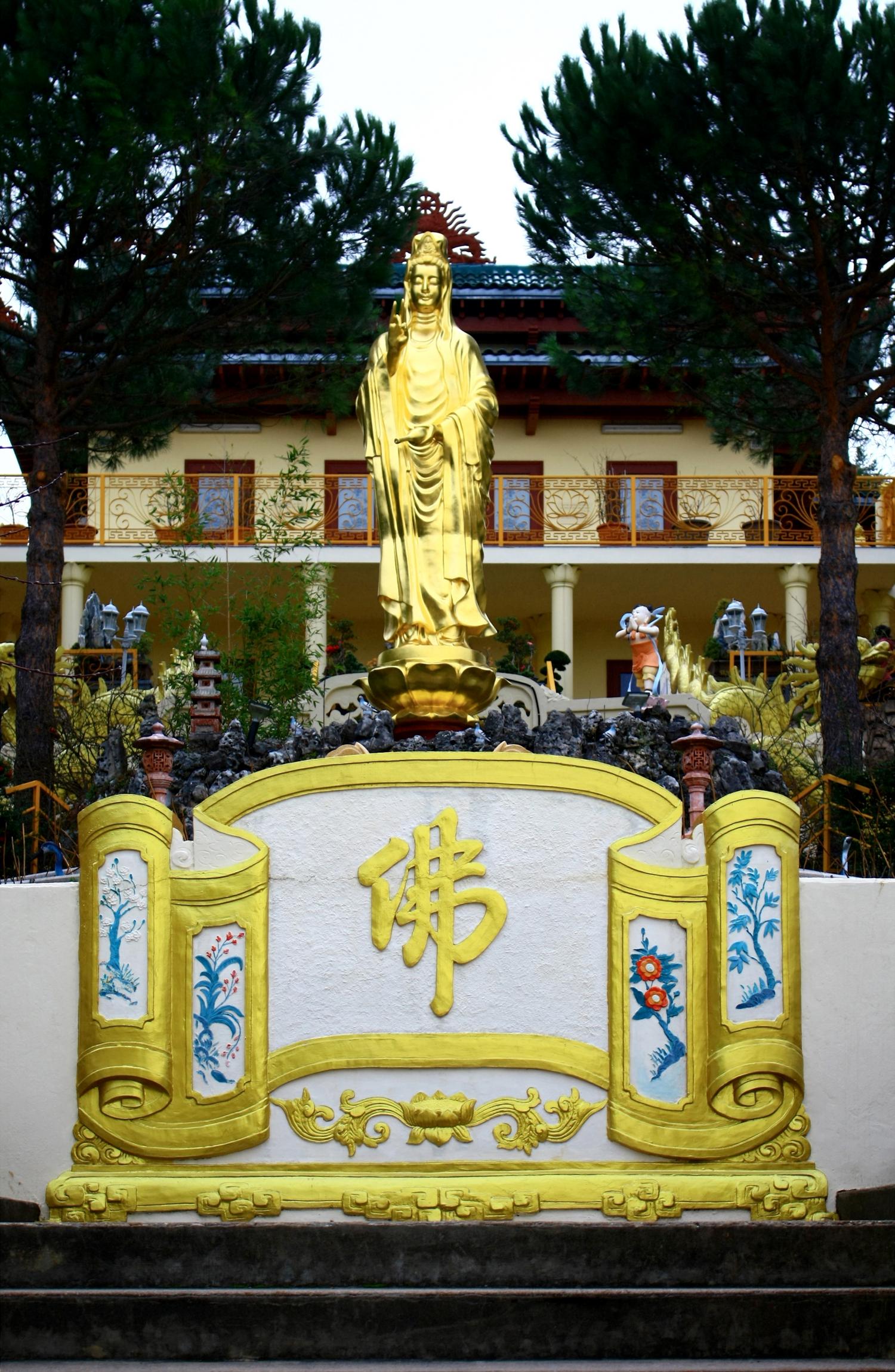 Pagode Thiên Minh, Sainte-Foy-lès-Lyon