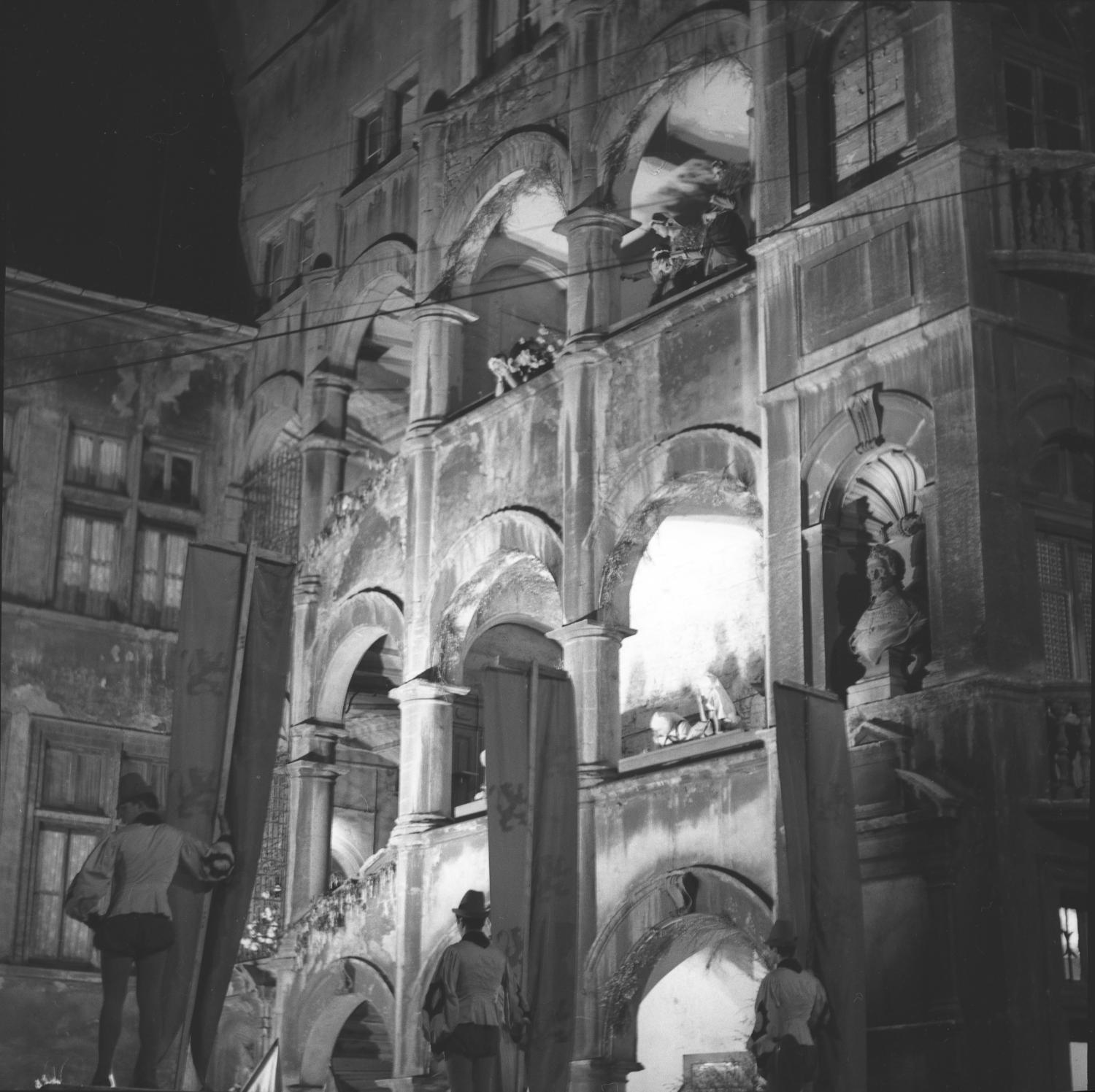 Spectacle dans le Vieux Saint-Jean