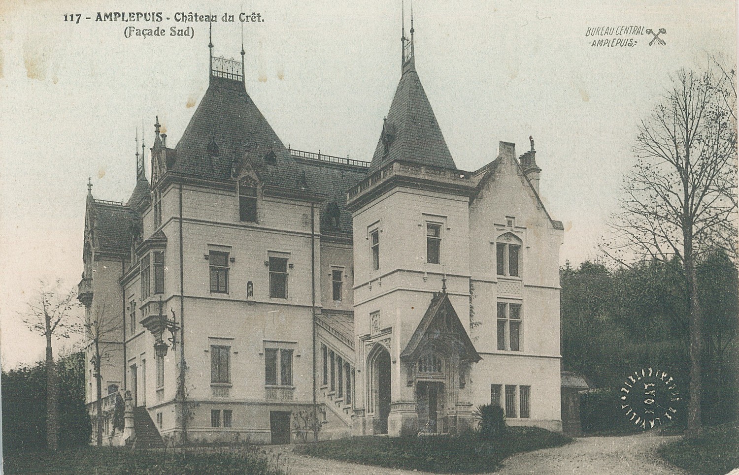 Amplepuis (Rhône). - Château du Crêt (façade Sud)