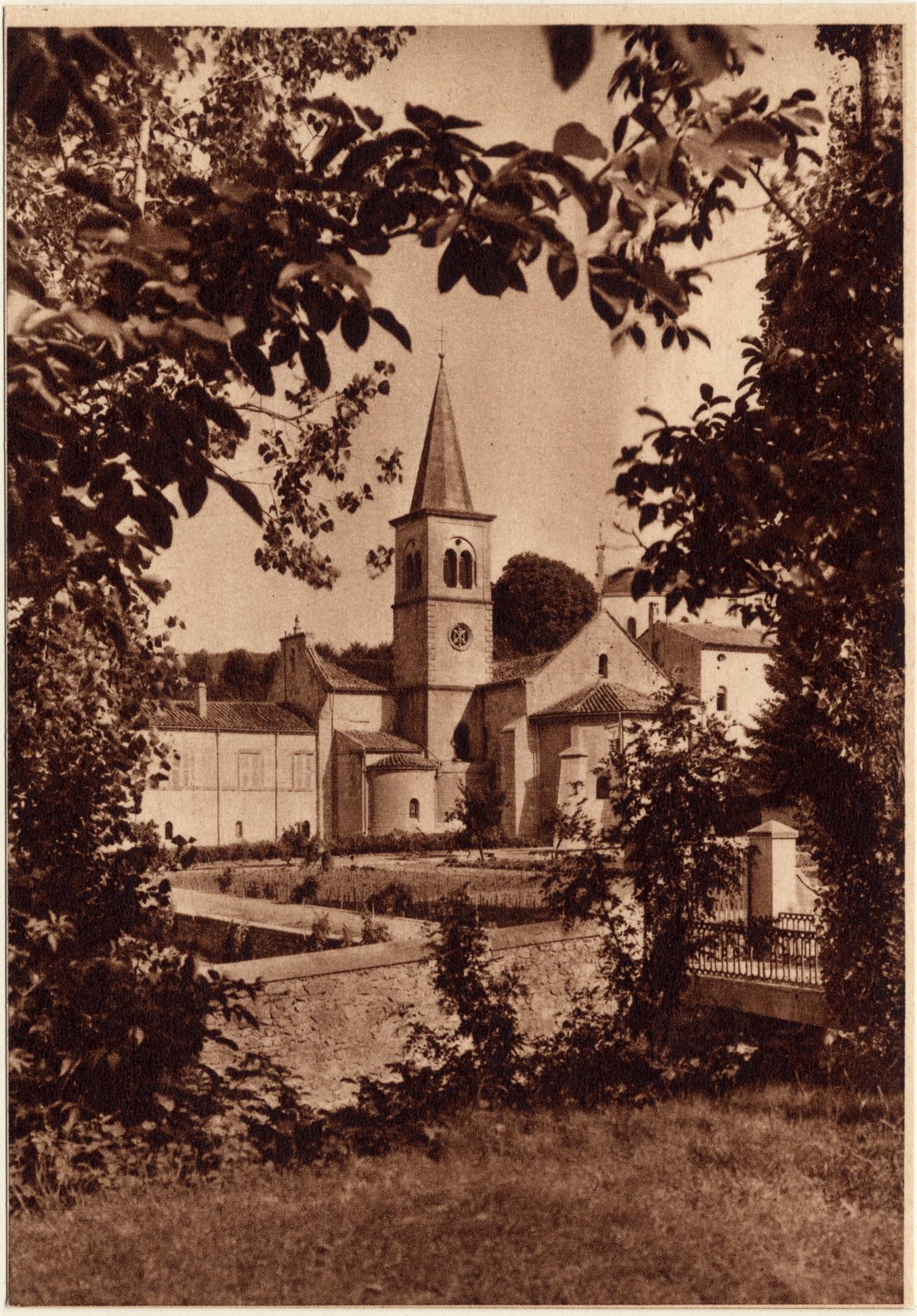 Abbaye N.-D. d'Aiguebelle : L'Abside (Clocher du XIXe s.)