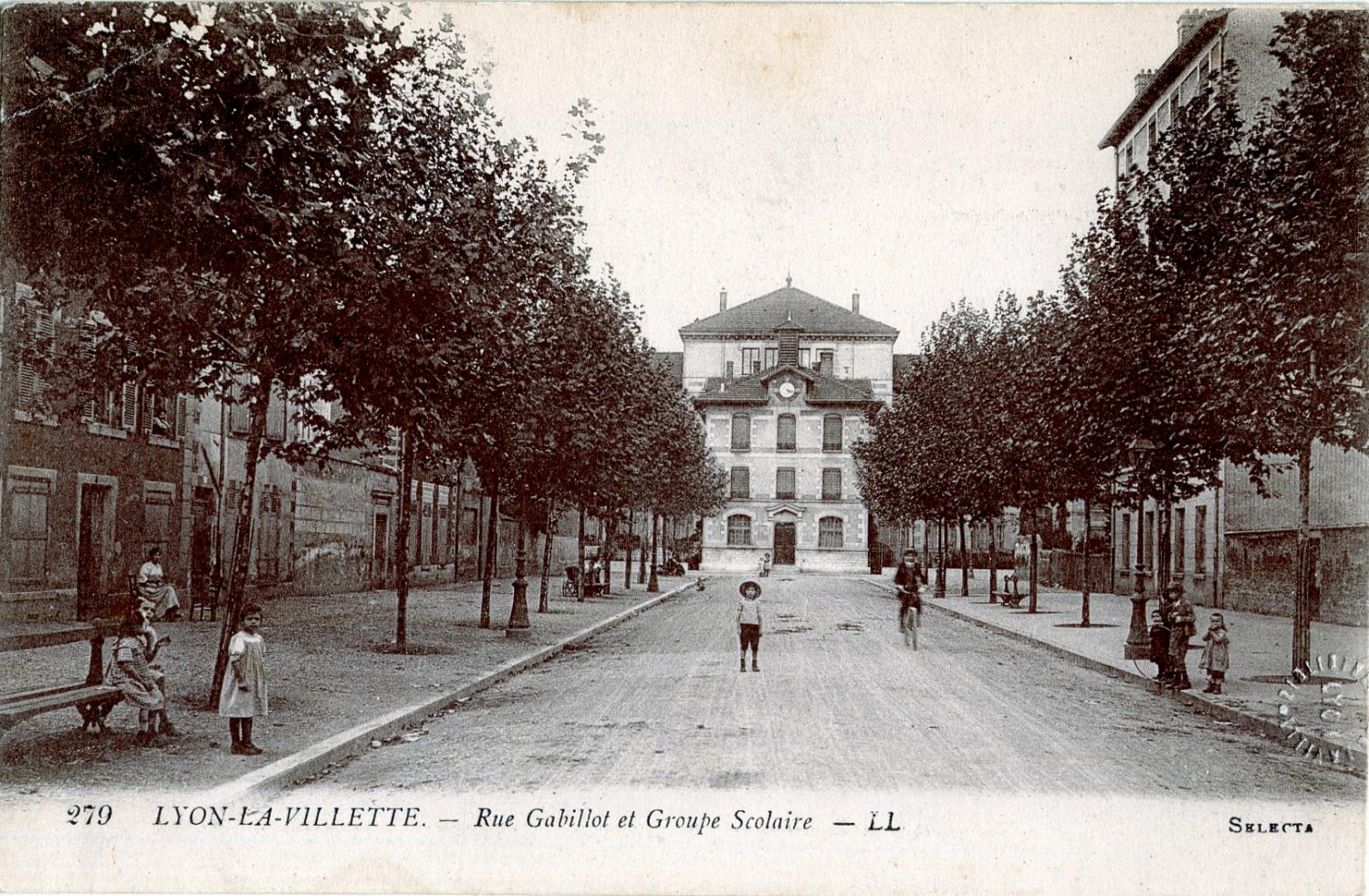 LYON-LA-VILLETTE : Rue Gabillot et Groupe Scolaire