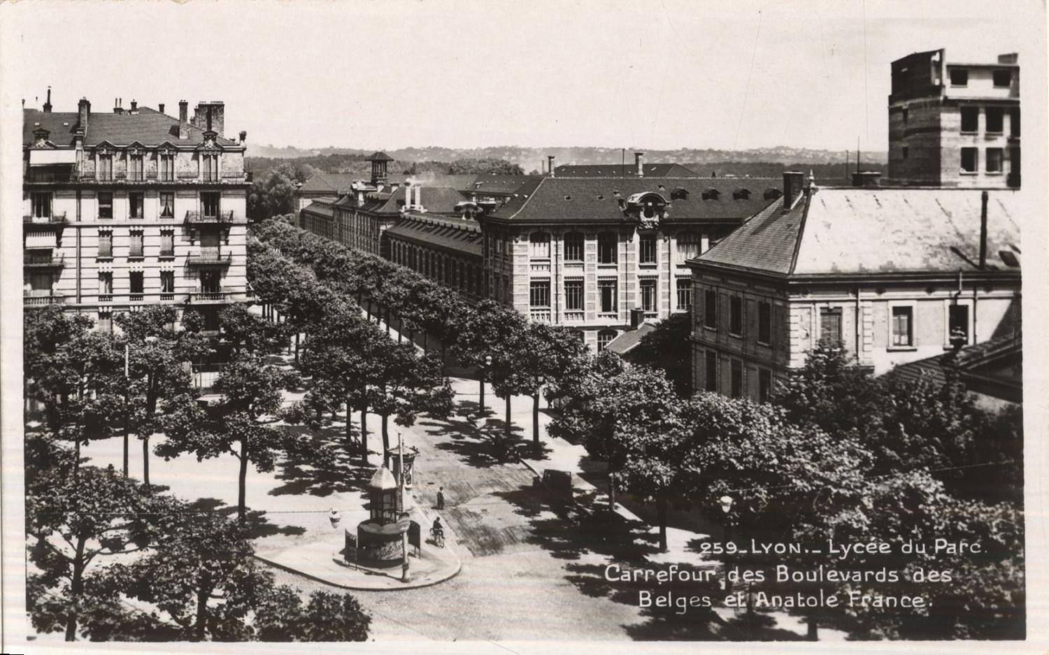 Lyon : Lycée du Parc ; Carrefour des Boulevards des Belges et Anatole France