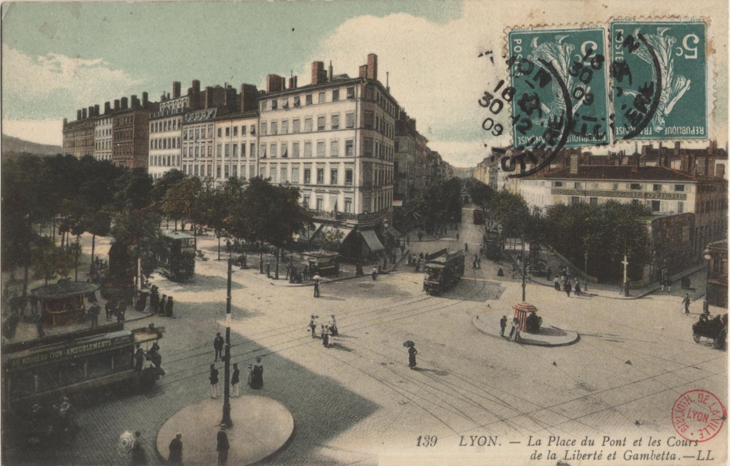 Lyon : la Place du Pont et les Cours de la Liberté et Gambetta