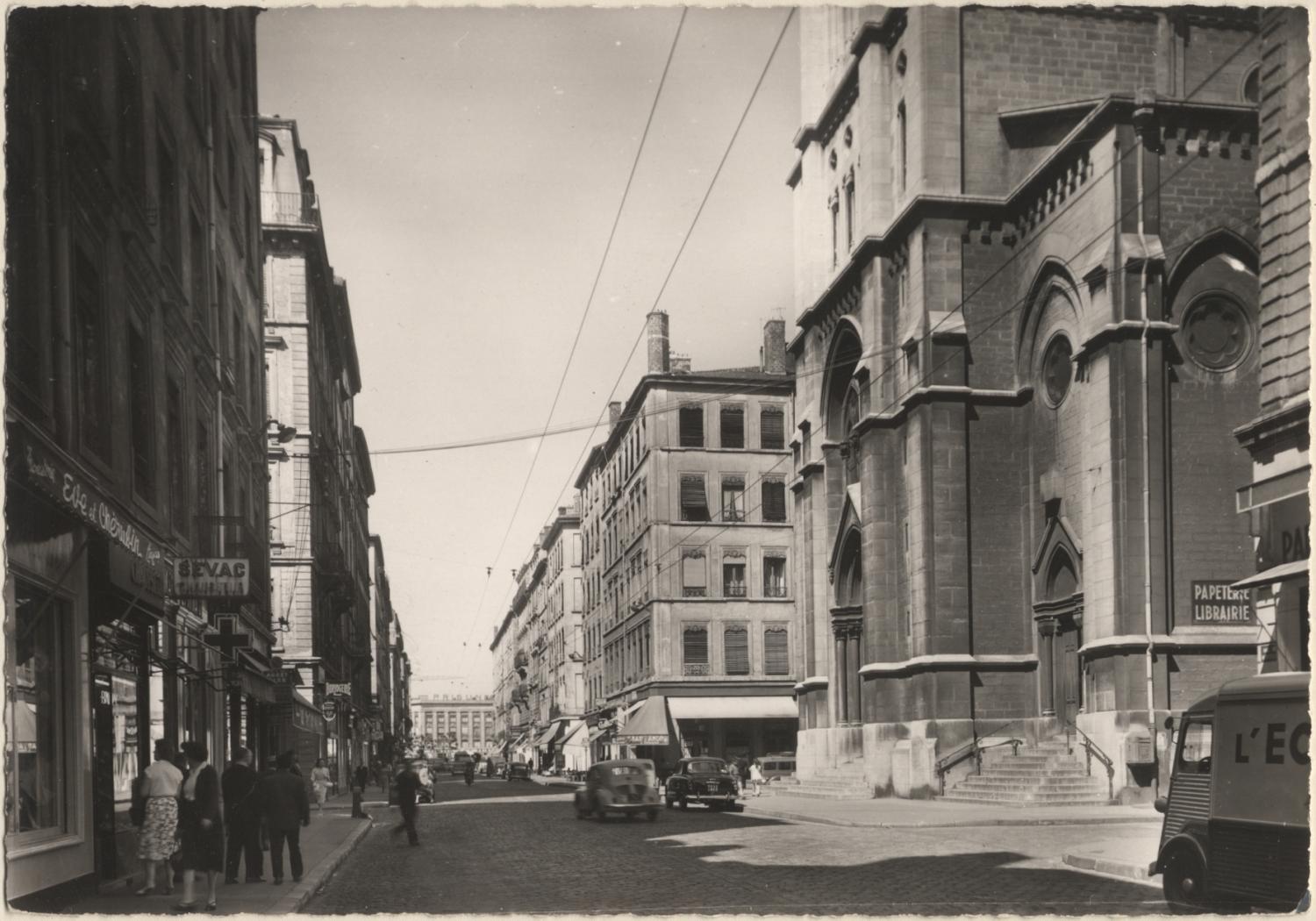 Lyon : Rue de Marseille ; Église St-André