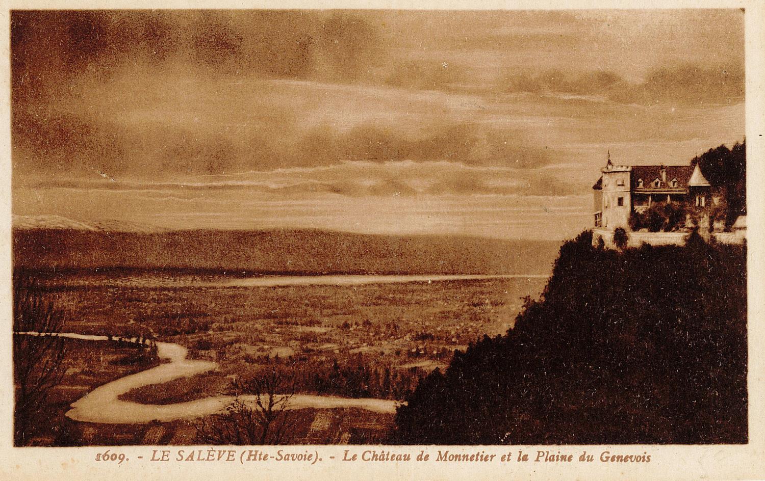 Le Salève (Hte-Savoie). le Château de Monnetier et la Plaine du Genevois