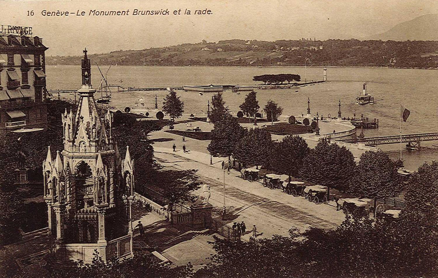 Genève - Le monument Brunswick et la rade