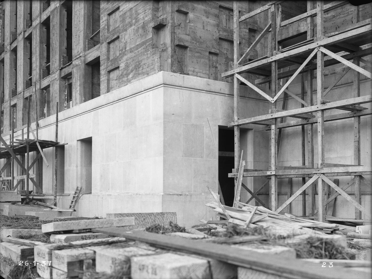 [Construction de l'Hôtel des Postes, Télégraphes et Téléphonies de Lyon (1934-1938)]