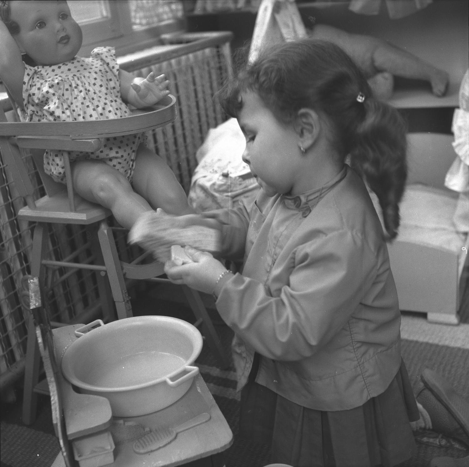 [Atelier travaux pratiques : la toilette de la poupée]