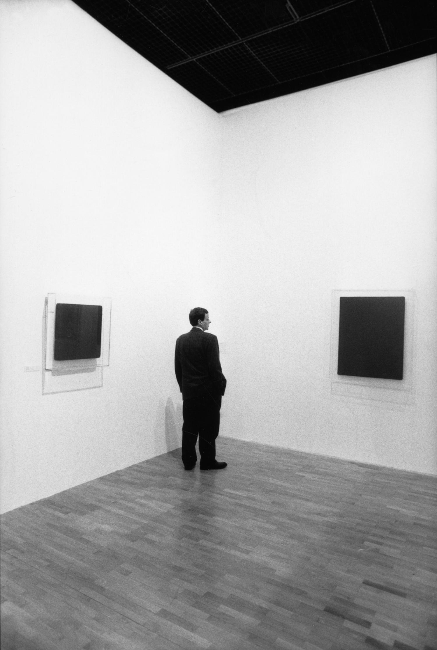 [Octobre des arts (1988). "La couleur seule, l'expérience du monochrome"]