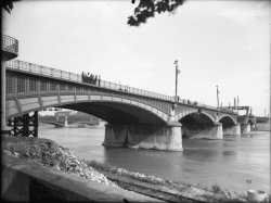 [Viaduc de Perrache, rive droite]