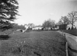 [Château de M. Lacroix-Laval]