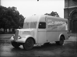 [Société des entrepôts frigorifiques lyonnais : camion]