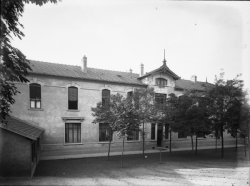 [Ecole maternelle de Montchat]