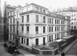 [Groupe scolaire 1, rue Sergent Blandan]