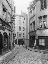 [Place de la Trinité : perspective Nord]