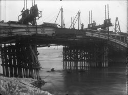 [Reconstruction du pont Galliéni]