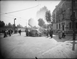 [Accident de voitures sur le boulevard Pinel à la frontière entre Lyon et Bron]